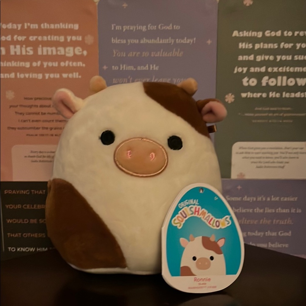 Squishmallows Ronnie the Cow Plush